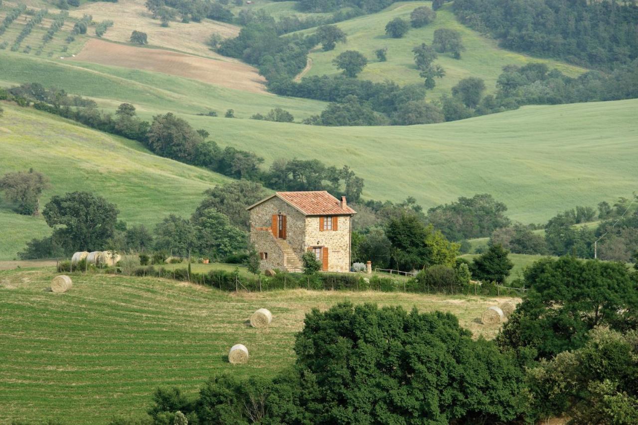 Agriturismo Le Calle Lägenhet Cinigiano Exteriör bild